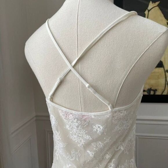 Victoria's Secret stretchy sheer lace chemise ivory Small - Picture 7 of 9